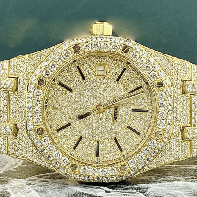 Iced Out Moissanite Diamond Watch for Fashion Forward Men