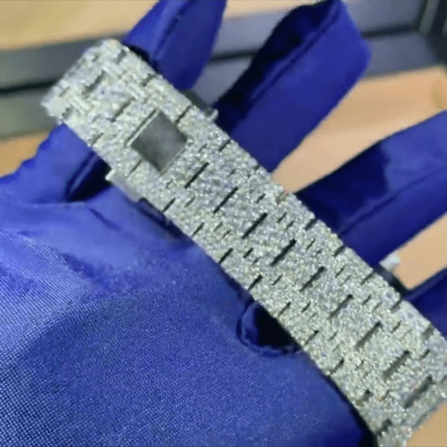 Stainless Steel Diamond-Cut VVS Moissanite Watch for Gift - Image 2