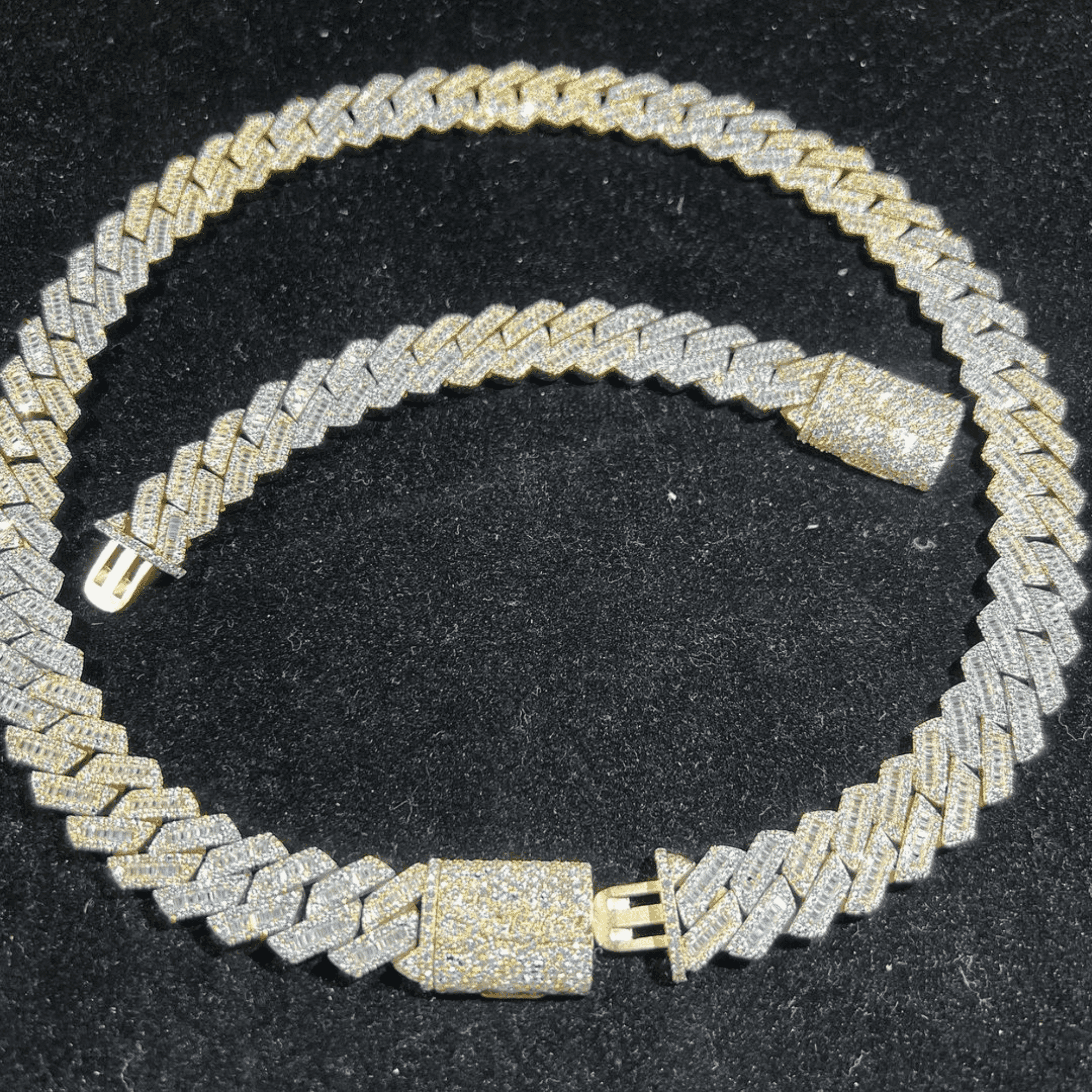 20mm Rose Gold Men’s Silver Diamond Iced Out Cuban Link Moissanite Chains 3 20mm Rose Gold Men’s Silver Diamond Iced Out Cuban Link Moissanite Chains - Image 3