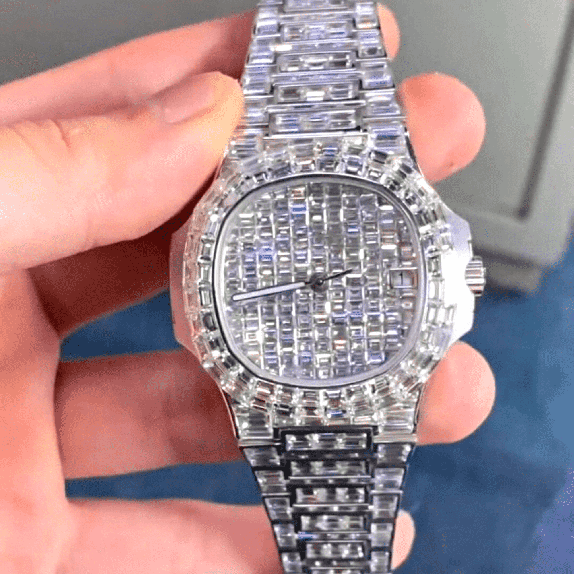 High-End Automatic Moissanite Watch with Sapphire Crystal 3 High-End Automatic Moissanite Watch with Sapphire Crystal - Image 3