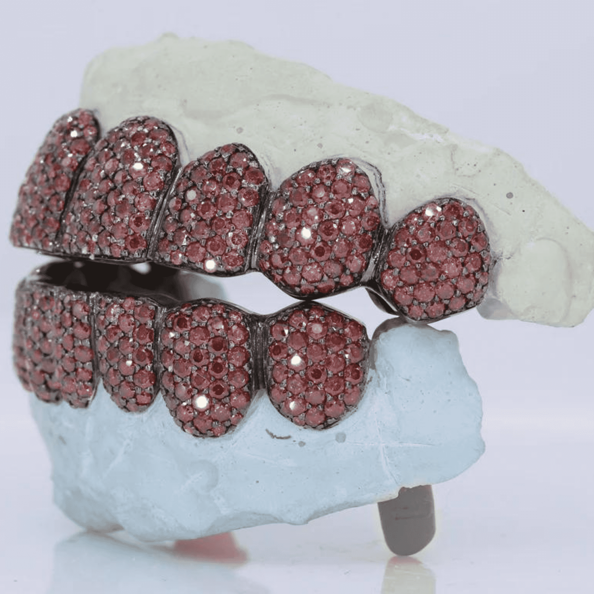Deep Cut Diamond Style Teeth Grillz – Modern Shine & High Reflection 3 Deep Cut Diamond Style Teeth Grillz – Modern Shine & High Reflection - Image 3
