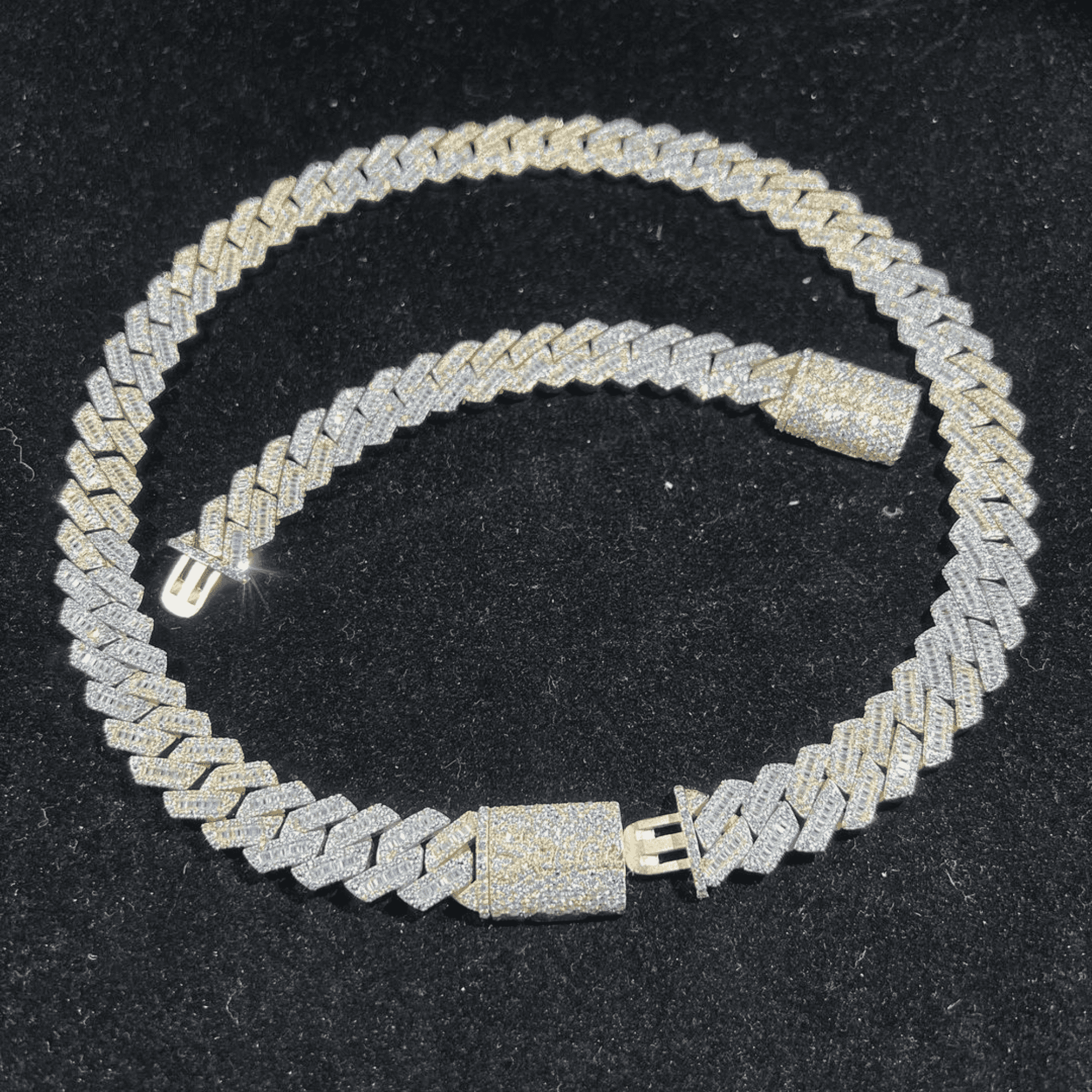 20mm Rose Gold Men’s Silver Diamond Iced Out Cuban Link Moissanite Chains 2 20mm Rose Gold Men’s Silver Diamond Iced Out Cuban Link Moissanite Chains - Image 2