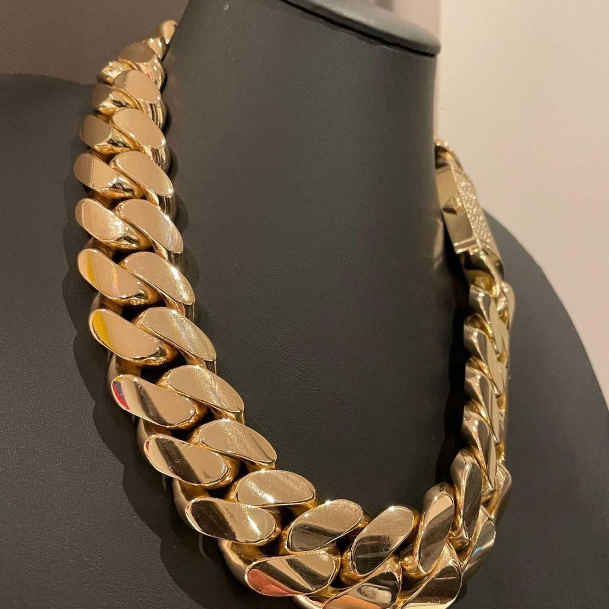 24mm Men's Moissanite Chains With Silver Shine, Iced Out Cuban Link Chain 2 24 mm Cuban Link Chain for men