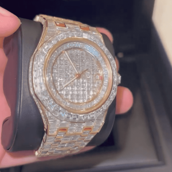 Fully Iced Moissanite Watches with Modern Build for Men & Women 1 Fully Iced Moissanite Watches with Modern Build for Men & Women