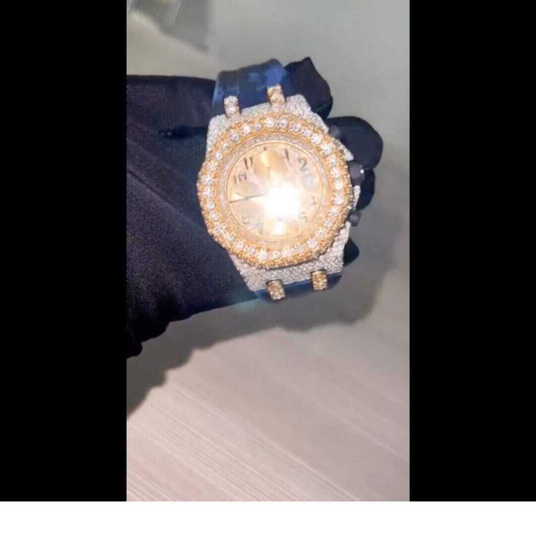 VVS Shine Moissanite Iced Out Watch on Silicone Strap 7 VVS Shine Moissanite Iced Out Watch on Silicone Strap - Image 7