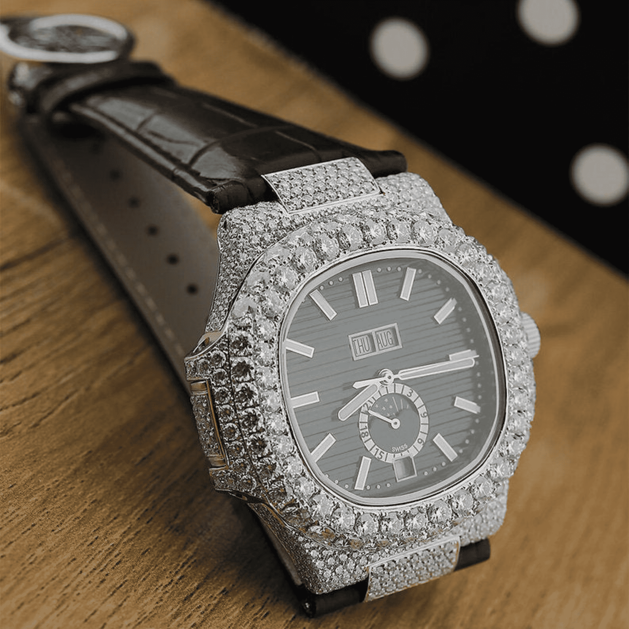 Elegant Moissanite Watches Fully Iced with Round Case for Men & Women 4 Elegant Moissanite Watches Fully Iced with Round Case for Men & Women - Image 4