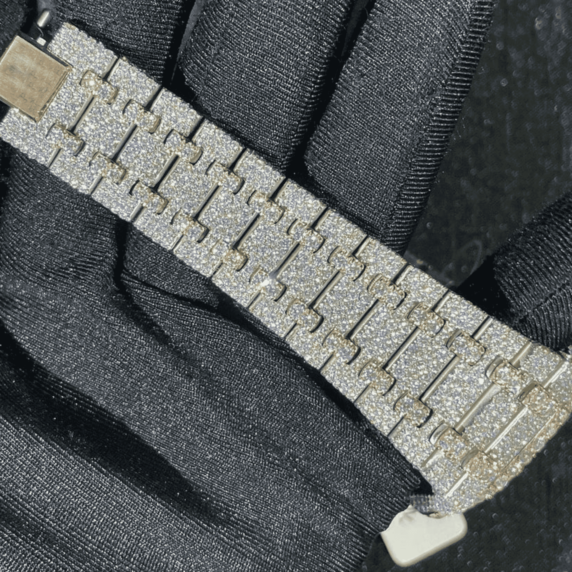 VVS1 Moissanite Watch with Diamond Tester Proof and Full Iced Luxury 3 VVS1 Moissanite Watch with Diamond Tester Proof and Full Iced Luxury - Image 3