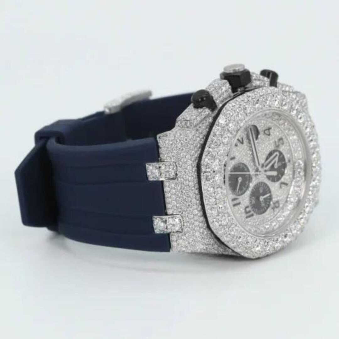 Trendy Iced Out Moissanite Watch with Silicone Band 5 Trendy Iced Out Moissanite Watch with Silicone Band - Image 5