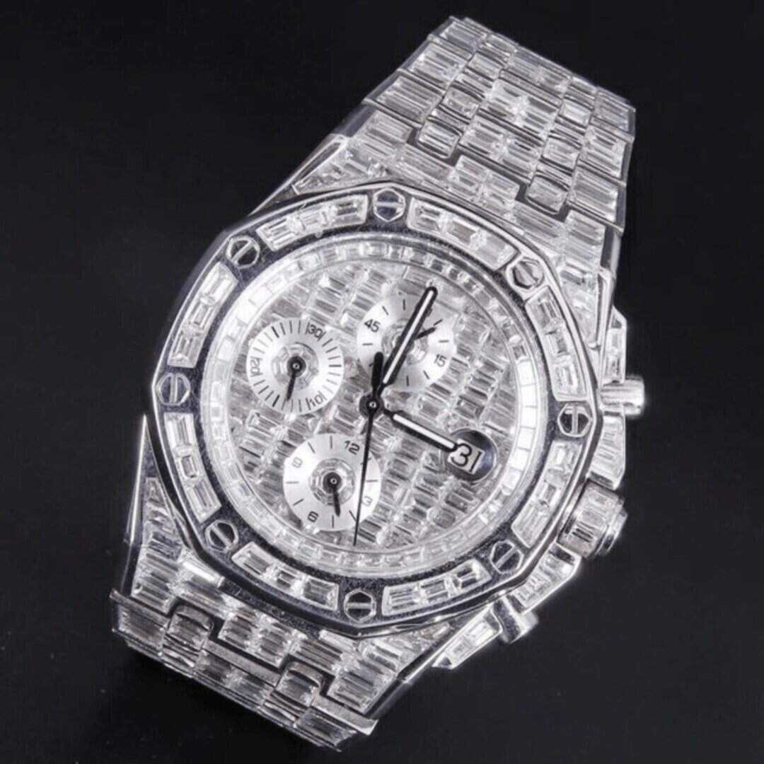 VVS Moissanite Statement Watch | Modern Luxury Design 1 VVS Moissanite Statement Watch | Modern Luxury Design