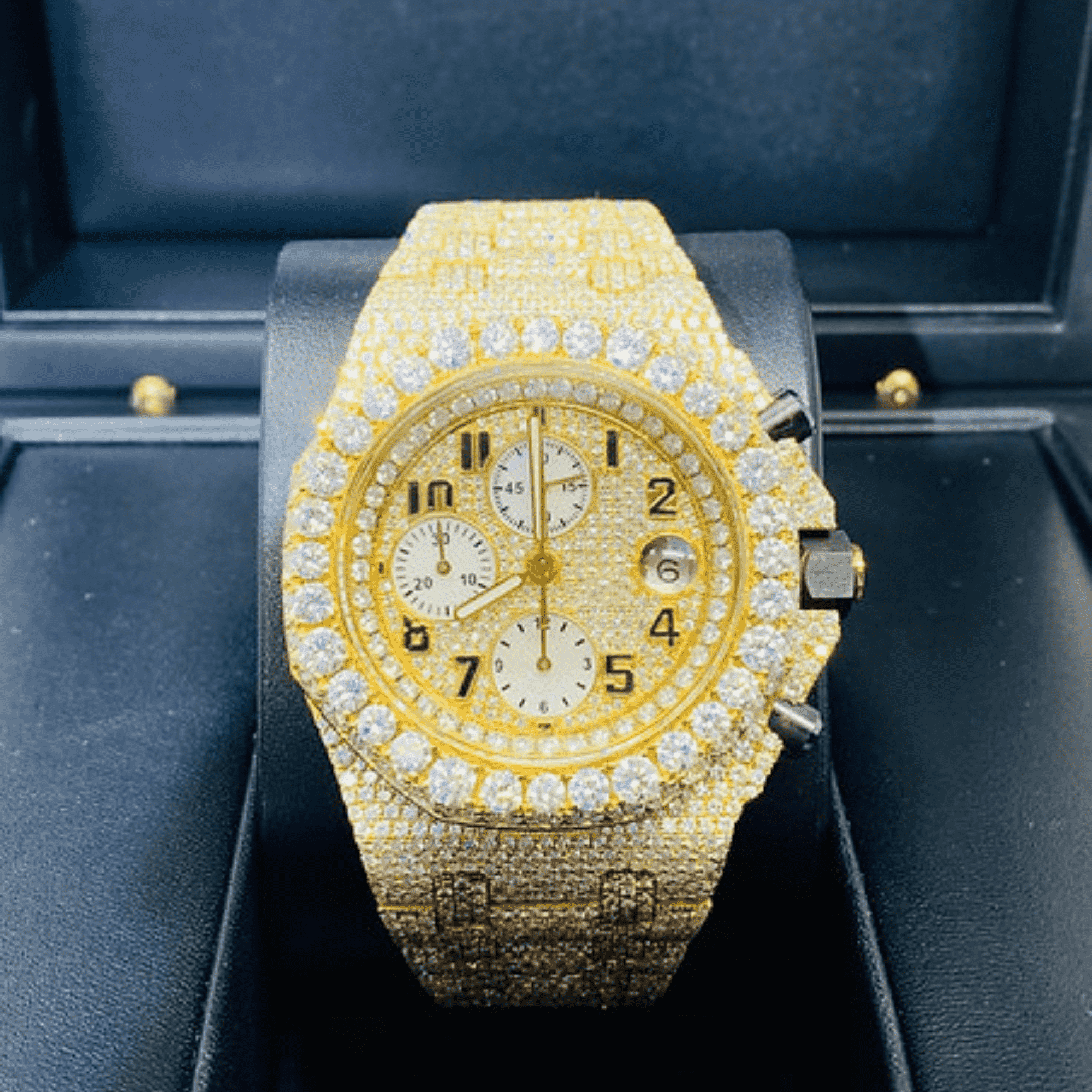 Stainless Steel VVS Moissanite Watch for Special Gift 7 Stainless Steel VVS Moissanite Watch for Special Gift - Image 7