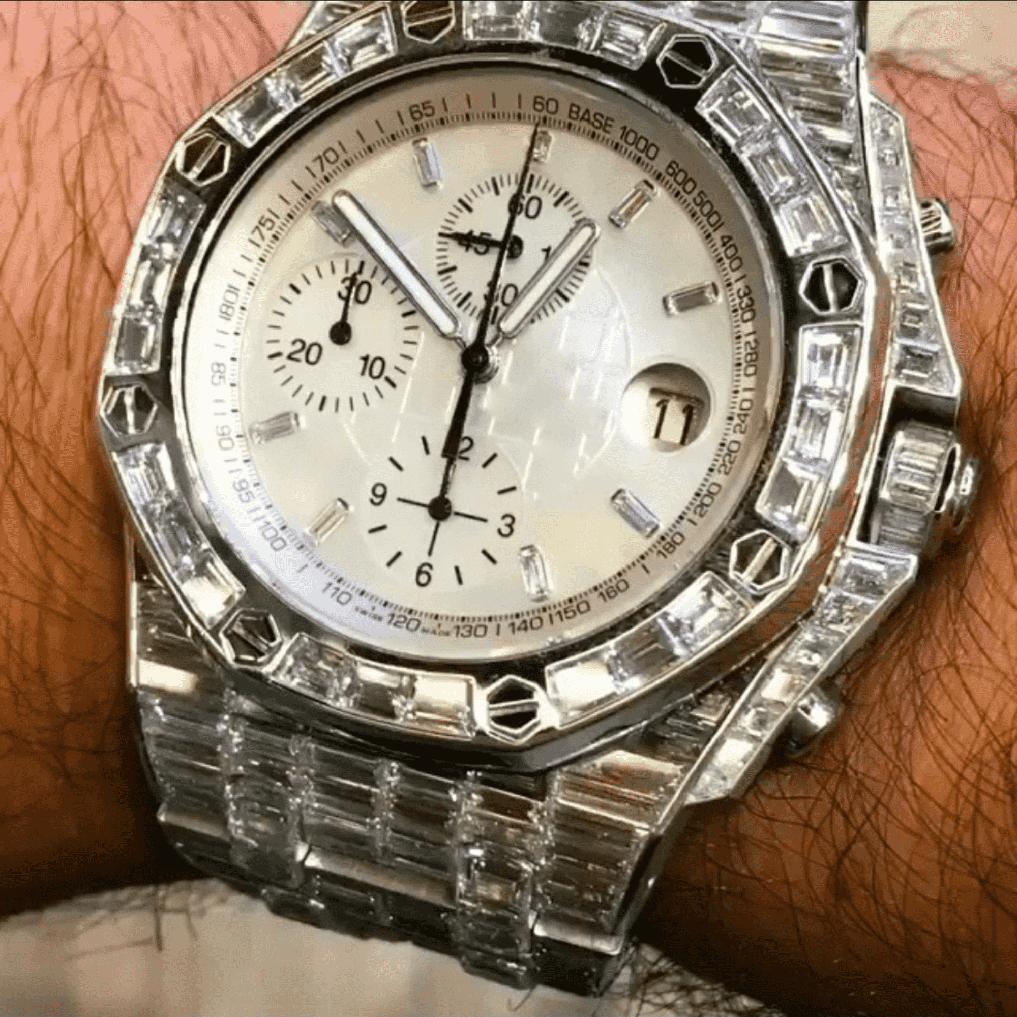 Classic Moissanite Diamond Iced Out Automatic Watch for Men 3 Classic Moissanite Diamond Iced Out Automatic Watch for Men - Image 3