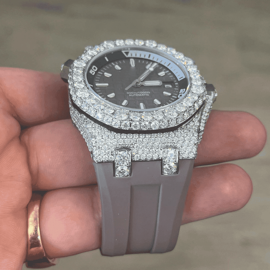 Luxury Iced Out Moissanite Watch with Silicone Strap 2 Luxury Iced Out Moissanite Watch with Silicone Strap - Image 2