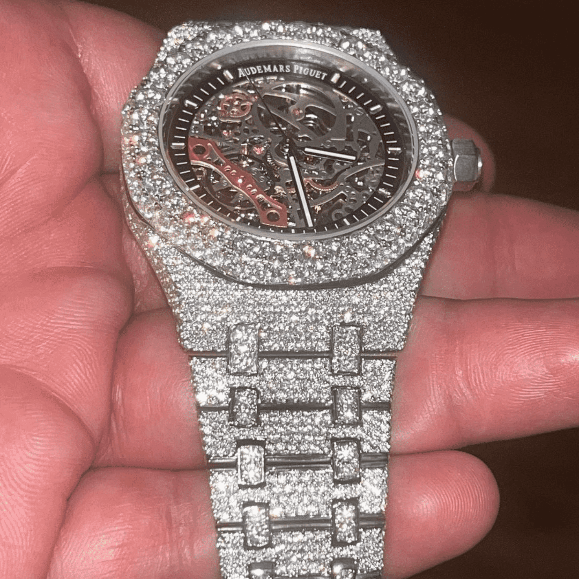 Fashionable Moissanite Watch for Daily Wear 3 Fashionable Moissanite Watch for Daily Wear - Image 3