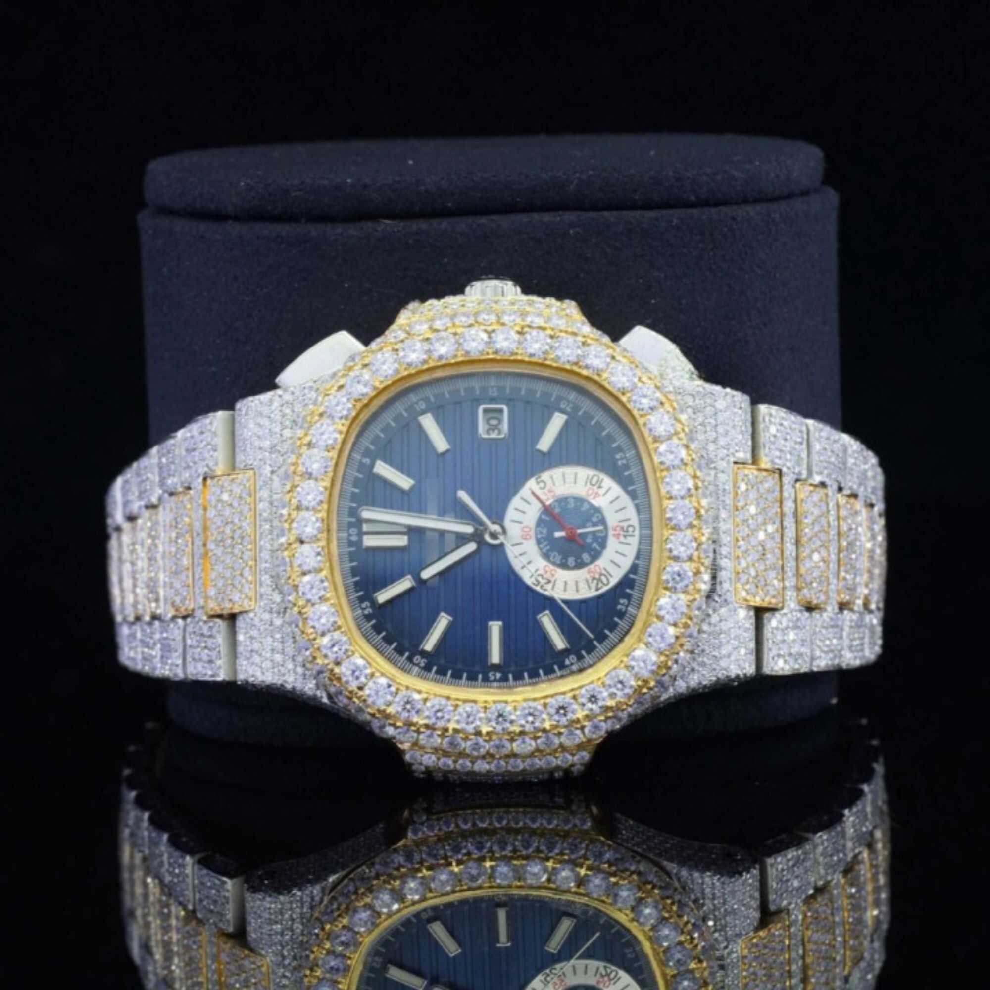 Elegant Moissanite Watches Iced Out for Men & Women 4 Elegant Moissanite Watches Iced Out for Men & Women - Image 4