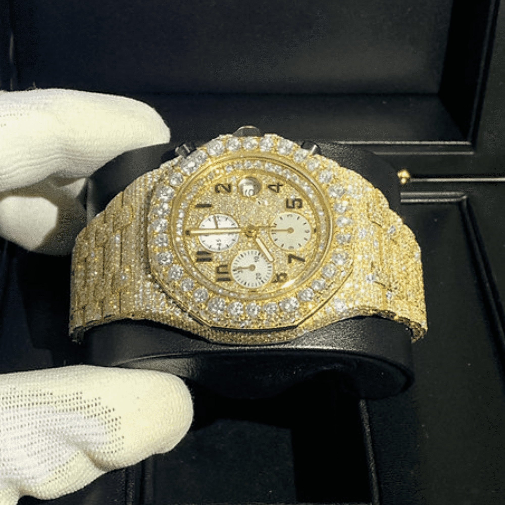 Stainless Steel VVS Moissanite Watch for Special Gift 5 Stainless Steel VVS Moissanite Watch for Special Gift - Image 5