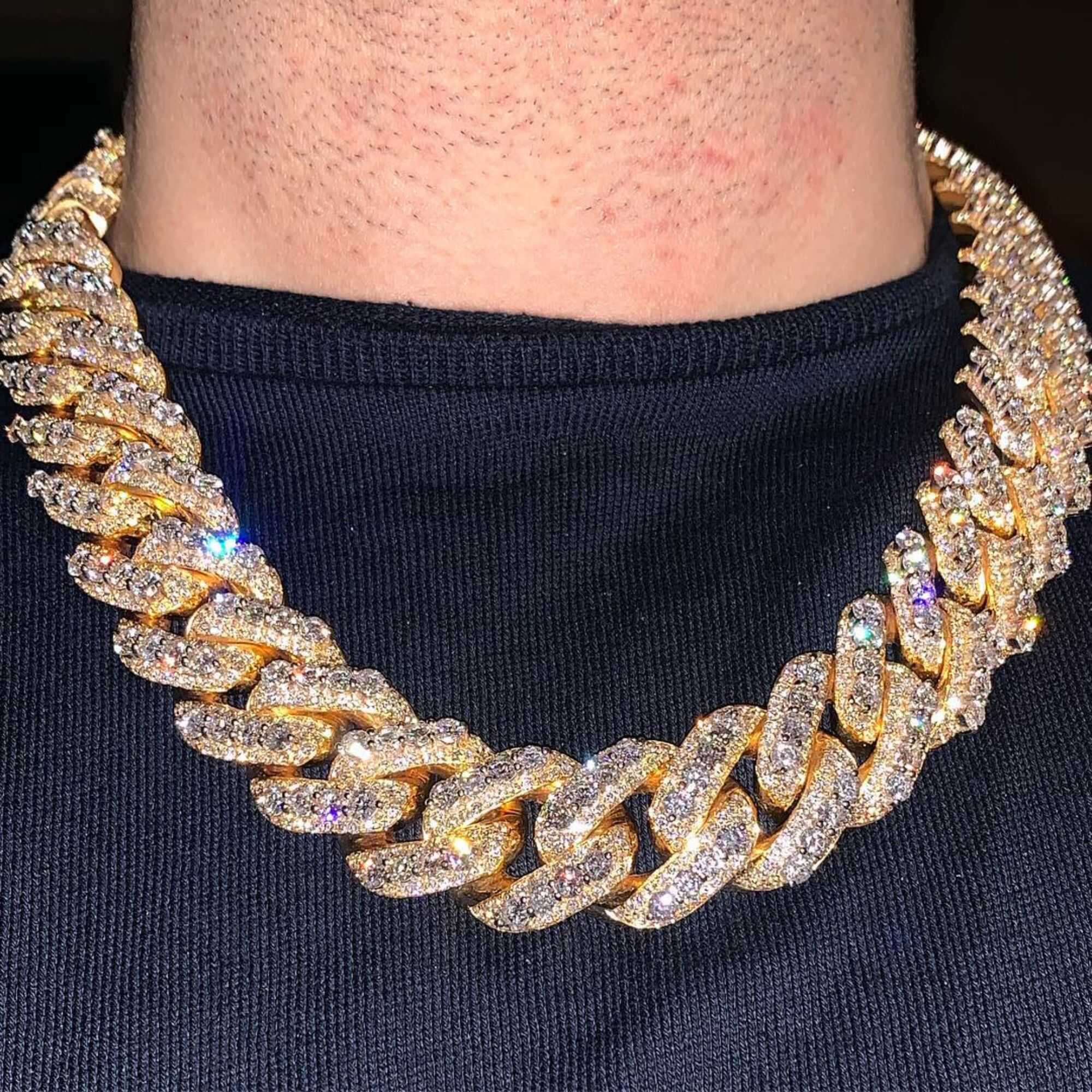Luxury Moissanite Diamond Iced Out Cuban Link Chain for Men & Women 1 Cuban Link Chain Moissanite