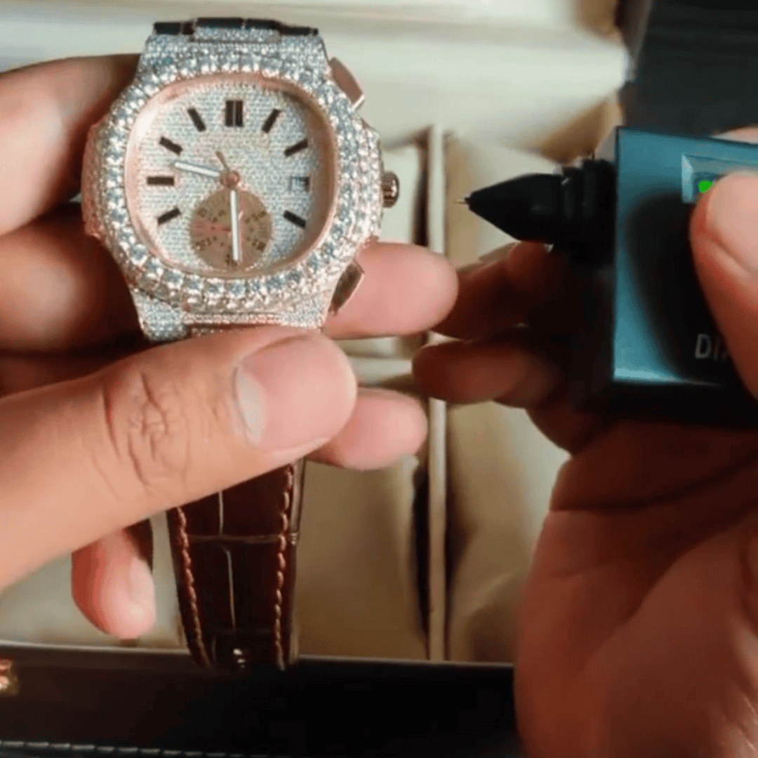 Stylish Iced Out Moissanite Watch with Silicone Comfort - Image 2