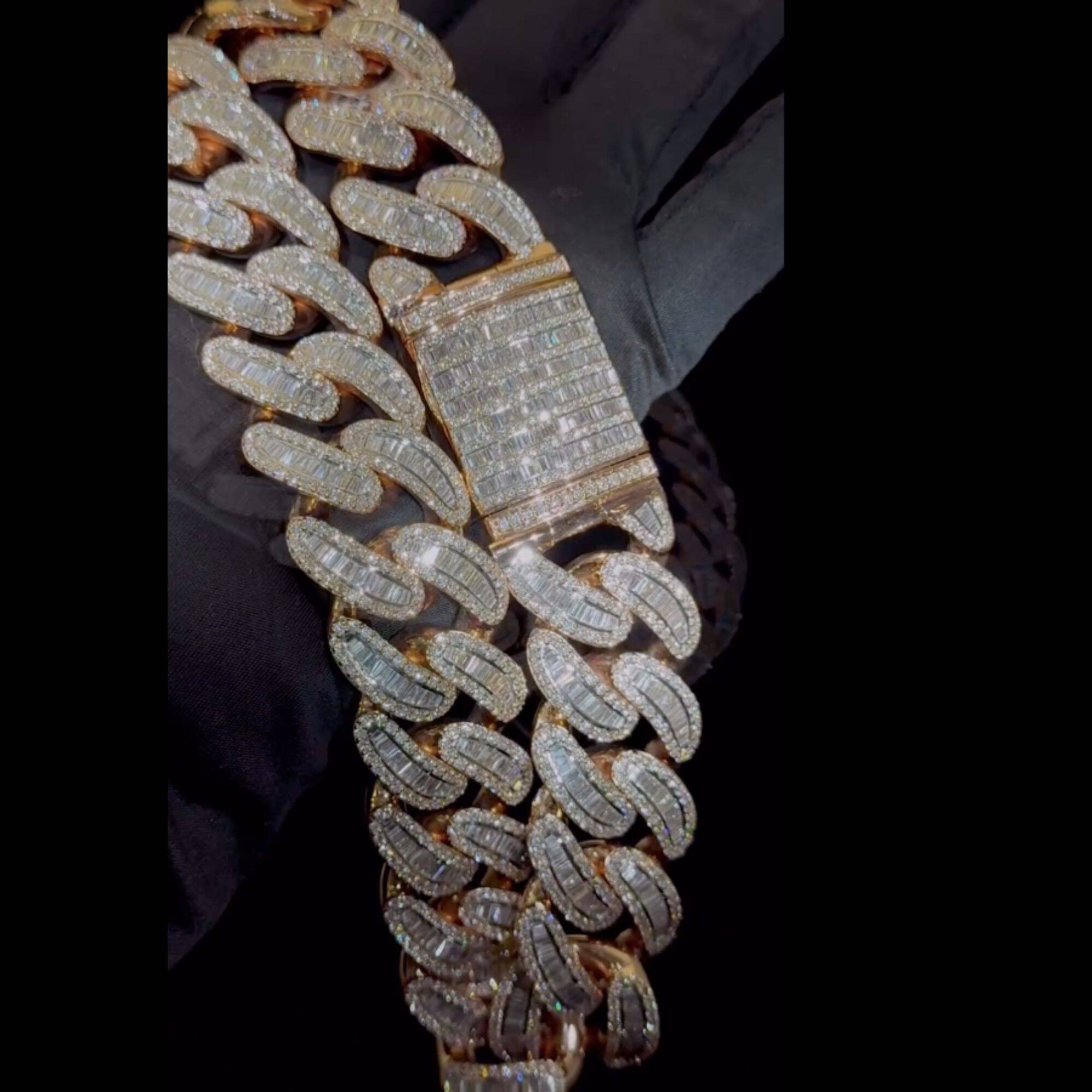 22mm Mens Silver Cuban Link Chain