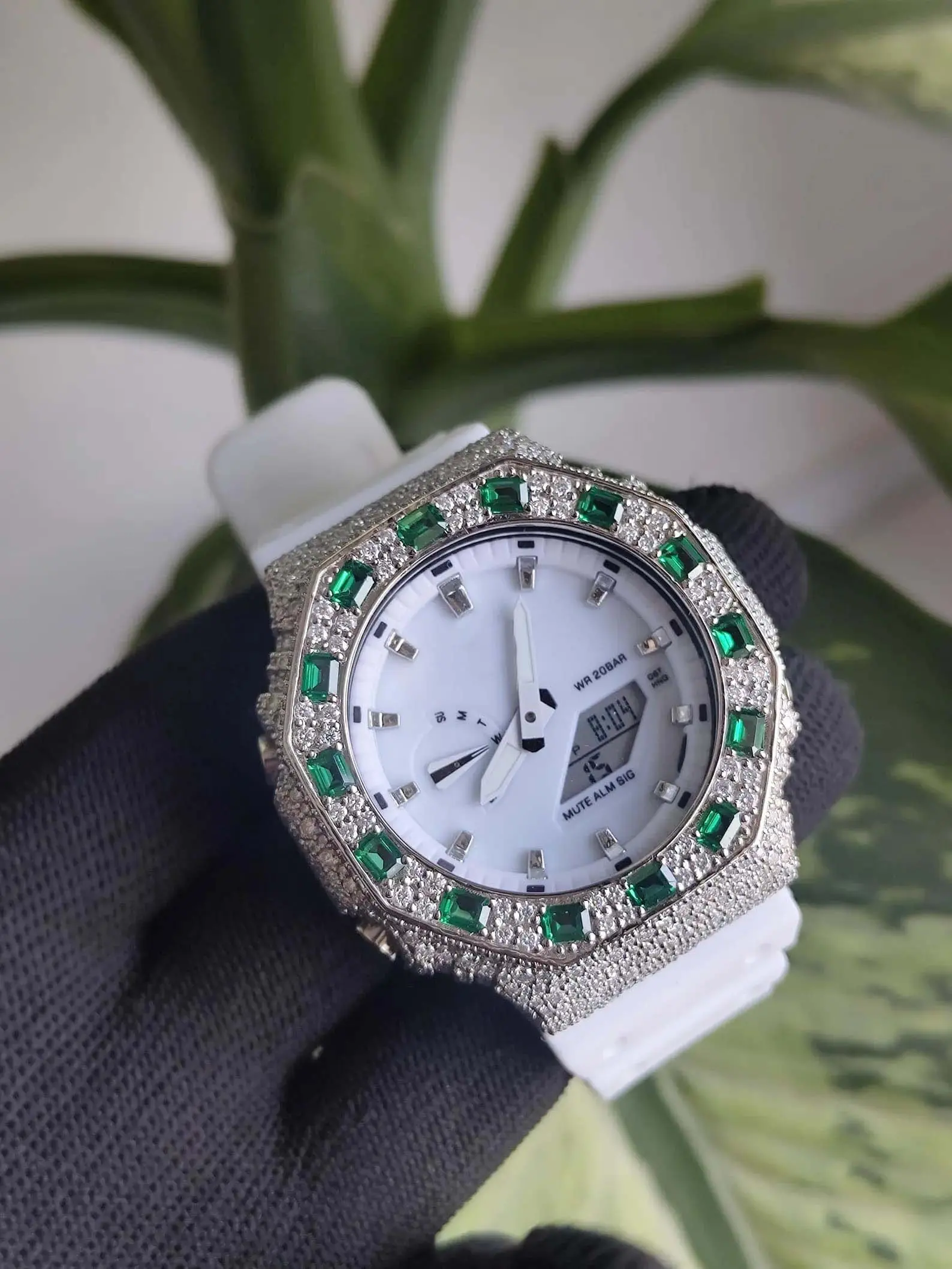 IcedJewelz "White Emerald" VVS1 Moissanite Custom Digital – Octagon Edition 3 IcedJewelz "White Emerald" VVS1 Moissanite Custom Digital – Octagon Edition - Image 3