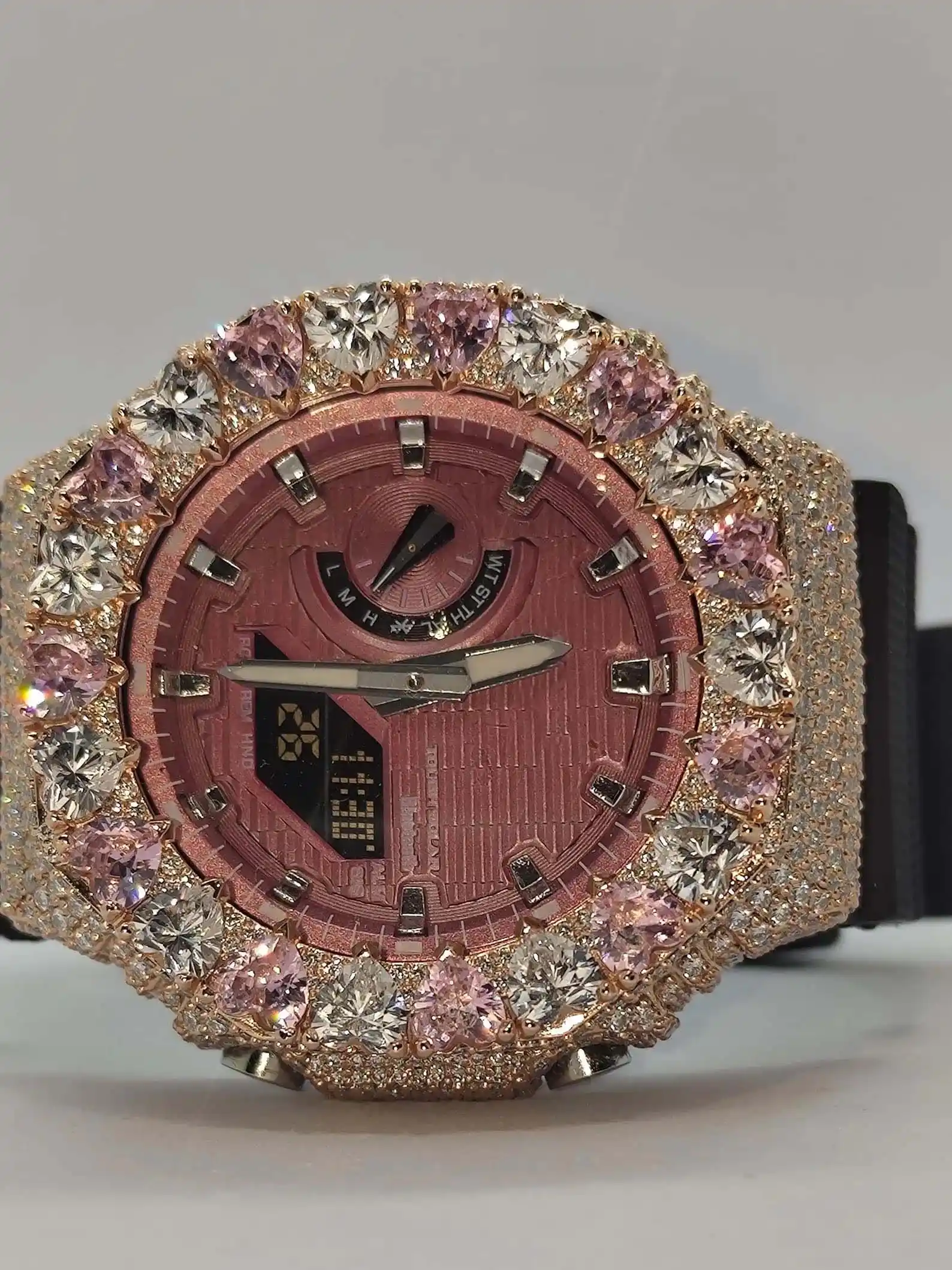 IcedJewelz "Pink Diamond" VVS1 Moissanite Custom Digital – Rose Gold Edition 4 IcedJewelz "Pink Diamond" VVS1 Moissanite Custom Digital – Rose Gold Edition - Image 4